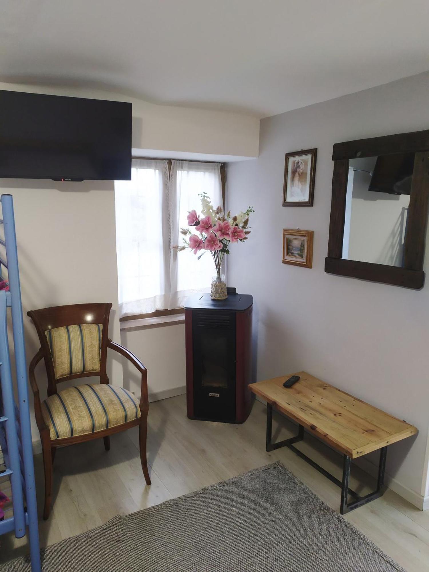 La Ghita Bed and Breakfast Sparone Exteriör bild