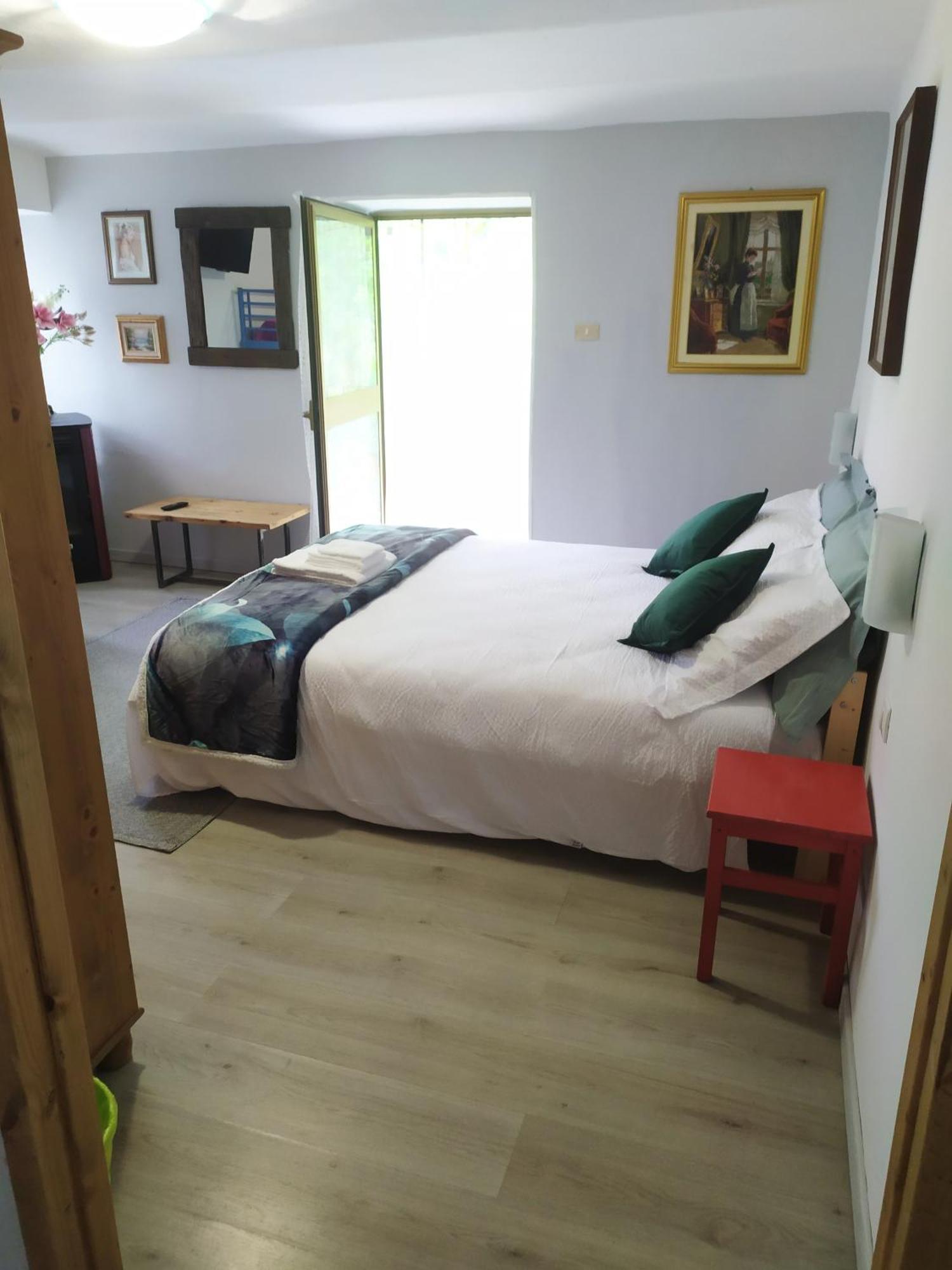 La Ghita Bed and Breakfast Sparone Exteriör bild